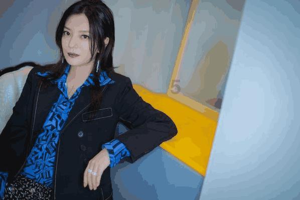 尽在问答交流平台近视不戴眼镜会头疼吗